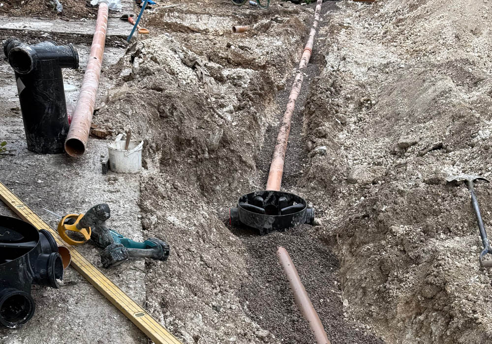 MH Groundworks Salisbury photo